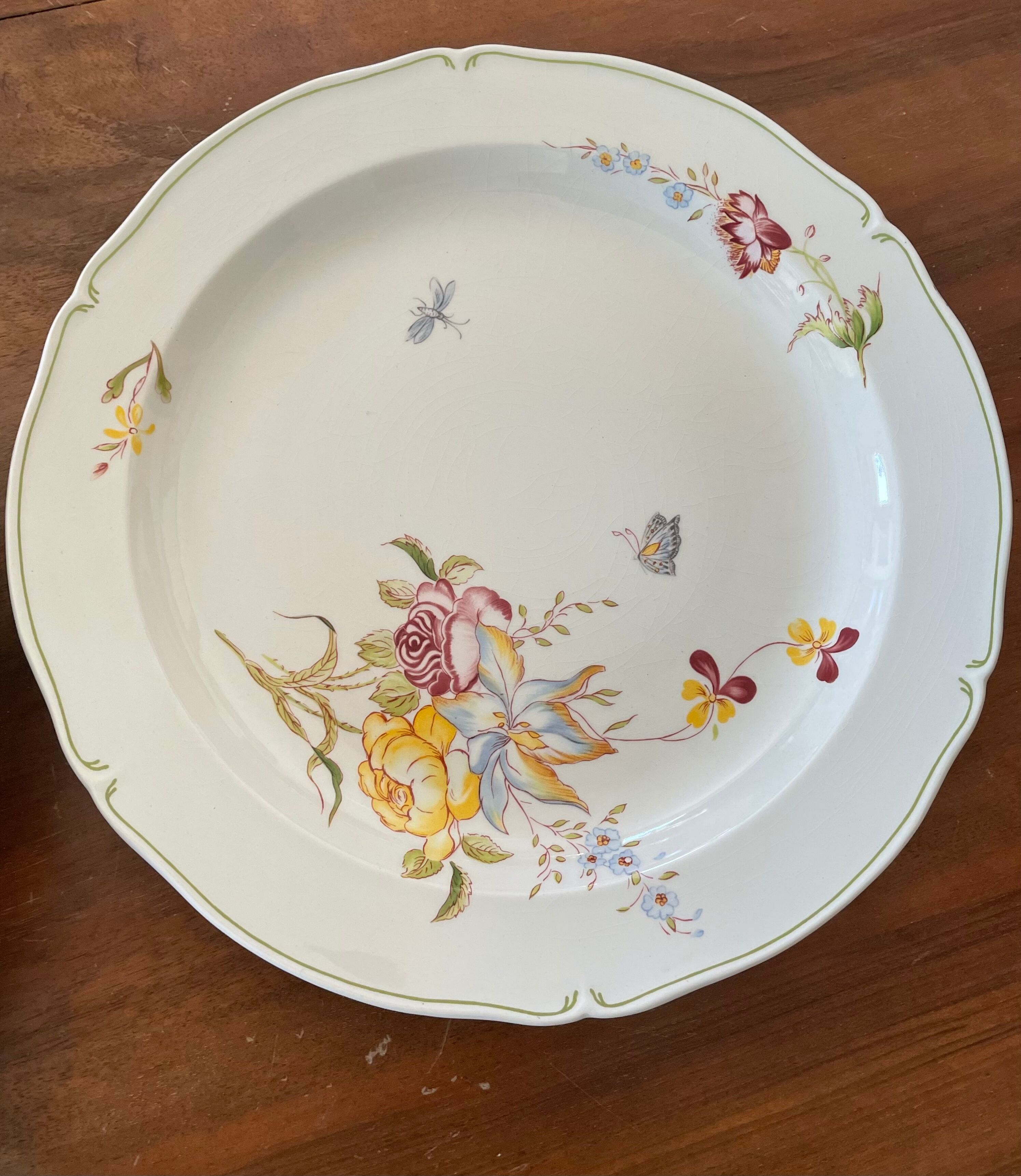 Two ceramic dishes from Gien model Montpellier