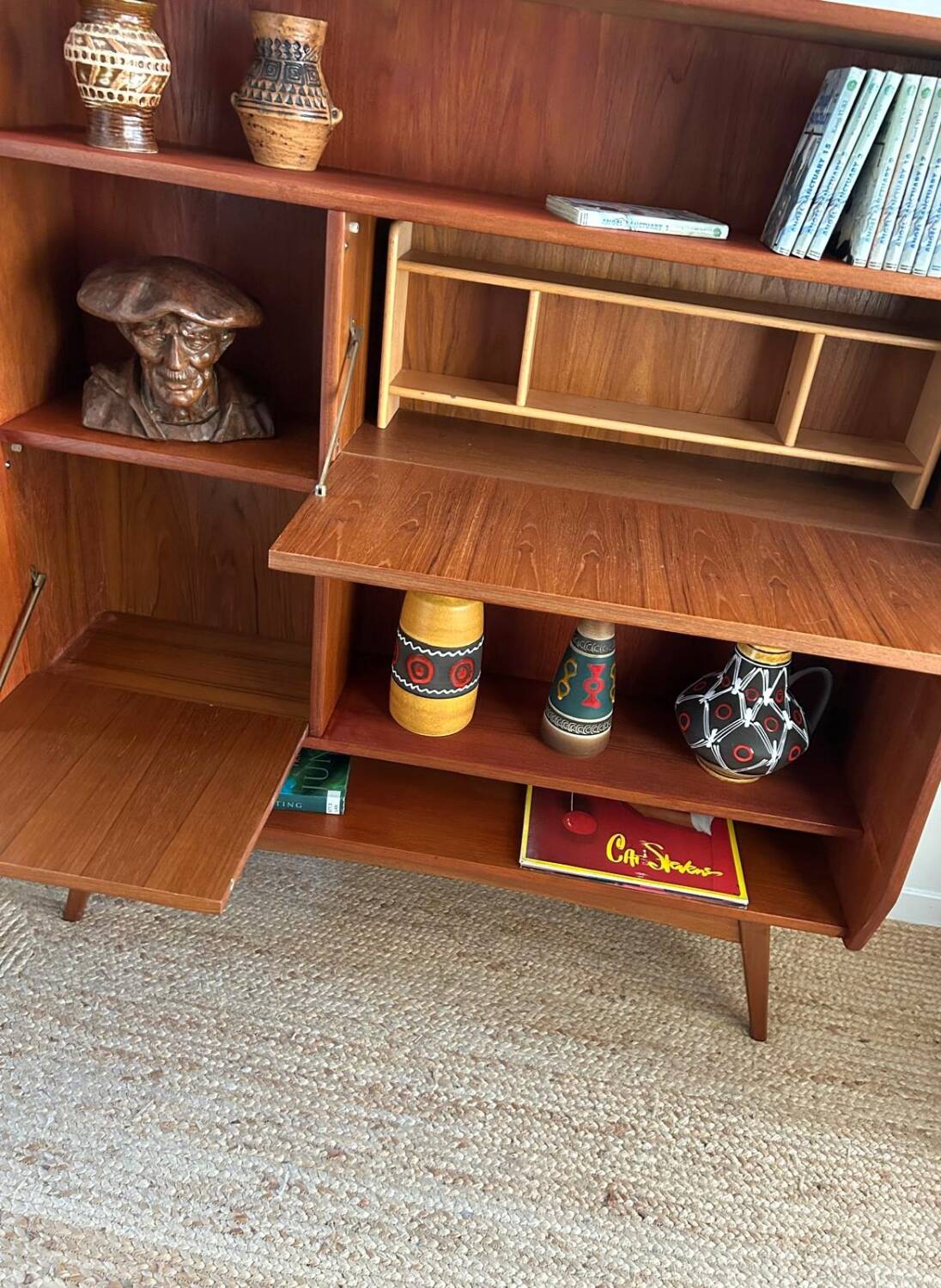 Buffet haut vintage en teck