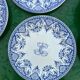6 assiettes Gien série monogramme « 2nd choix »