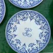 6 assiettes Gien série monogramme « 2nd choix »