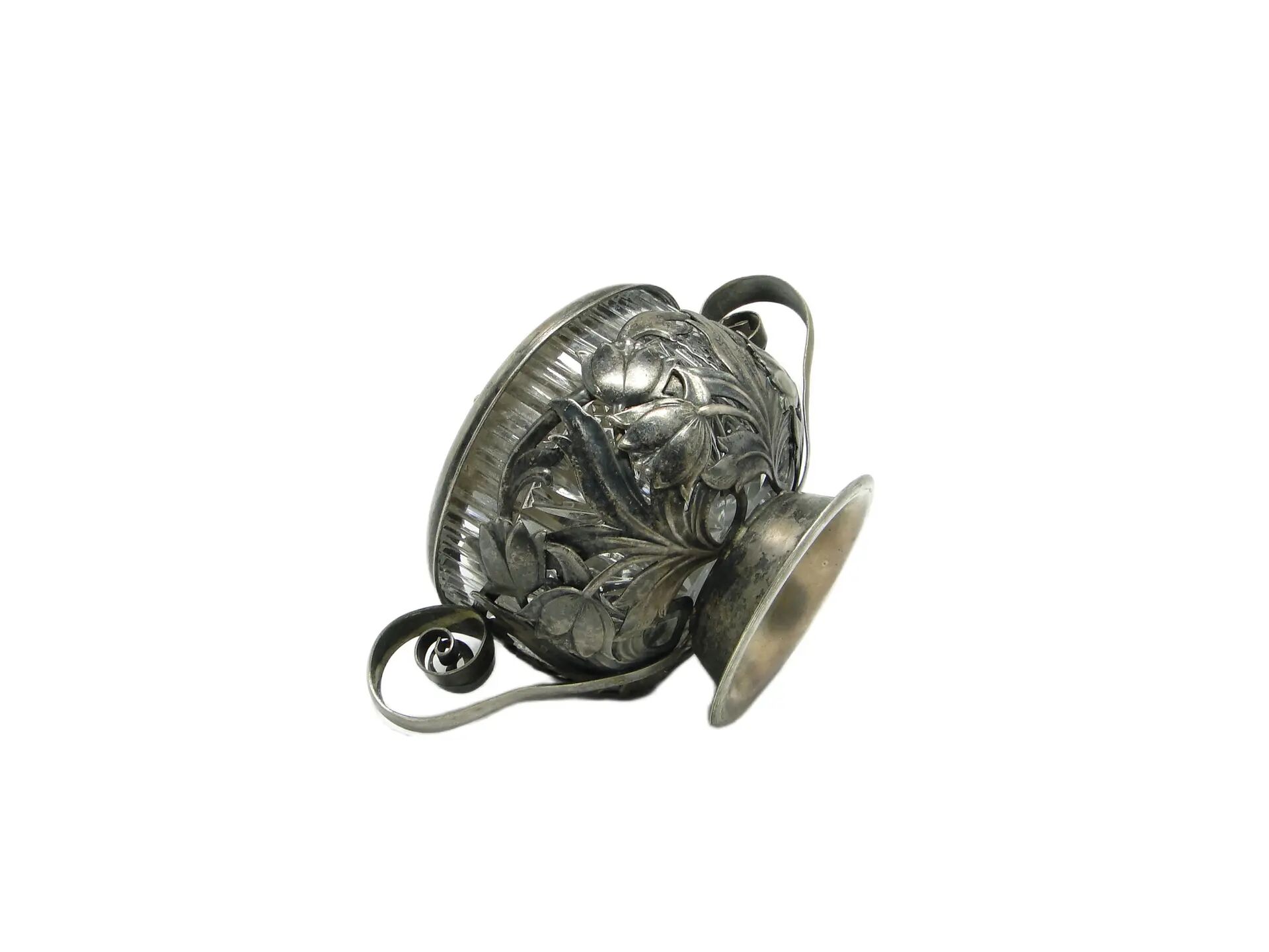 Sucrier Art Nouveau, laiton argenté, verre, Pologne, années 1960.