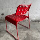 Red powder-coated steel Omstak chair by Rodney Kinsman for Bieffeplast — 1980 industrial design