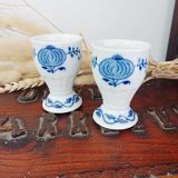 Set of 2 earthenware egg cups with zwiebelmuster