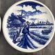 4 Assiettes plates Delft Boch