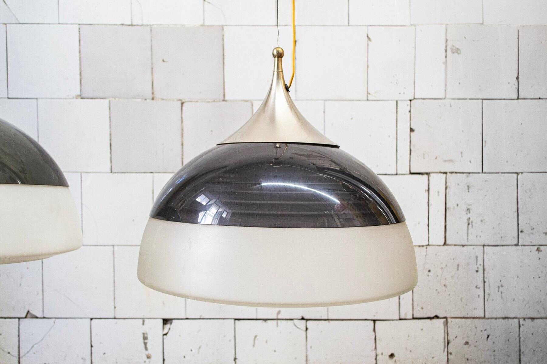 Suspended lamp model 1238 in aluminium and glass by Stilnovo, Italy, 1960s.