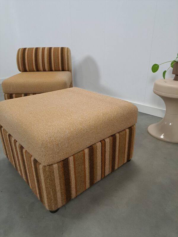Fauteuil à éléments rayés avec repose-pieds ou canapé