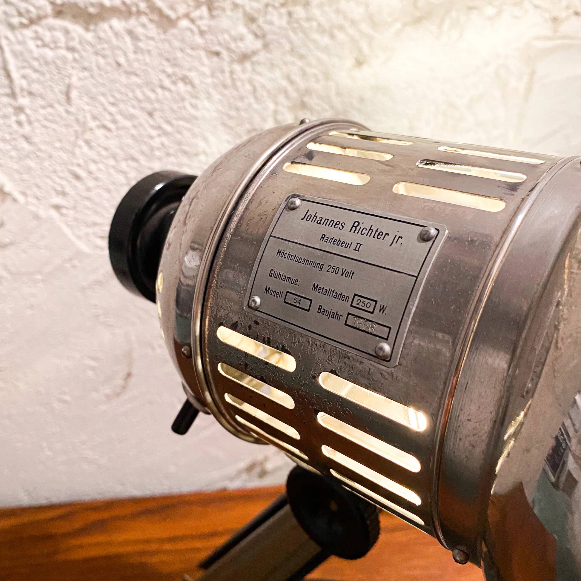 Spot Grandiosa Radebeul II (1966) Vintage