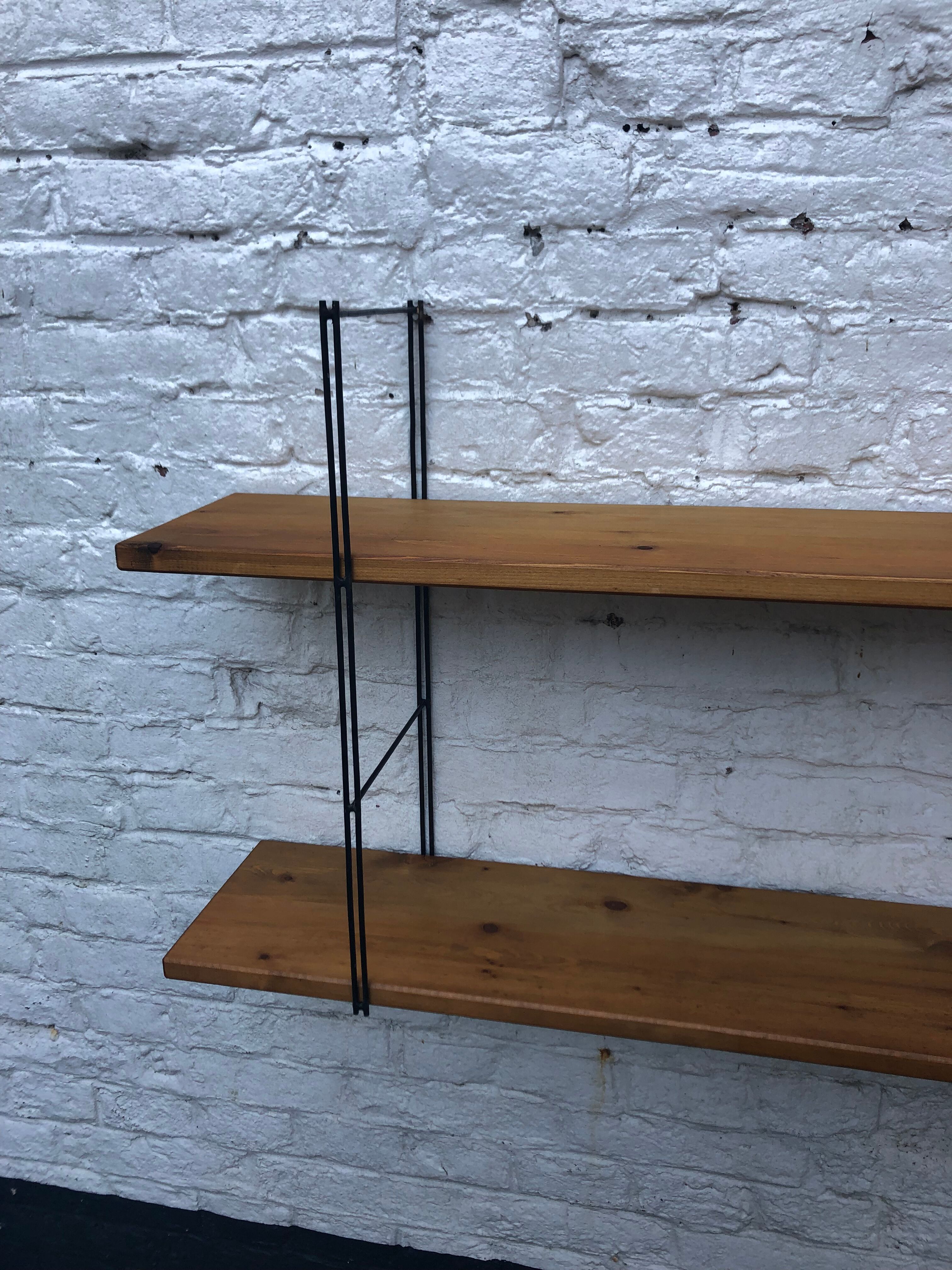 Wall shelf