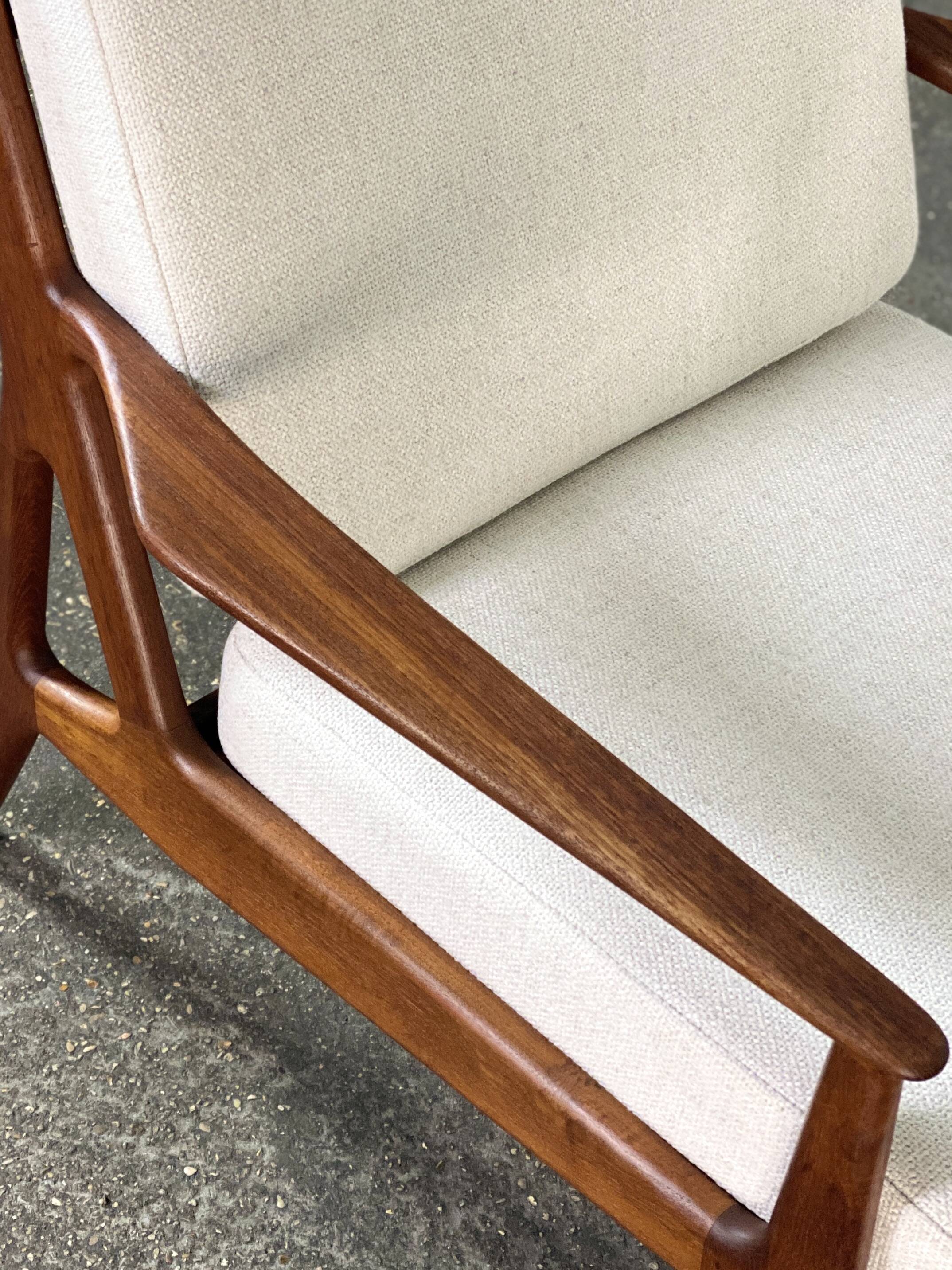 Paire de fauteuils scandinaves,  Arne Vodder – Modèle n°6 – Teck – Danemark