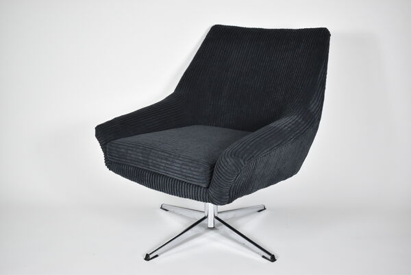 Fauteuil Shell du milieu du siècle, République démocratique allemande, DDR, années 1960, cordon noir, chrome