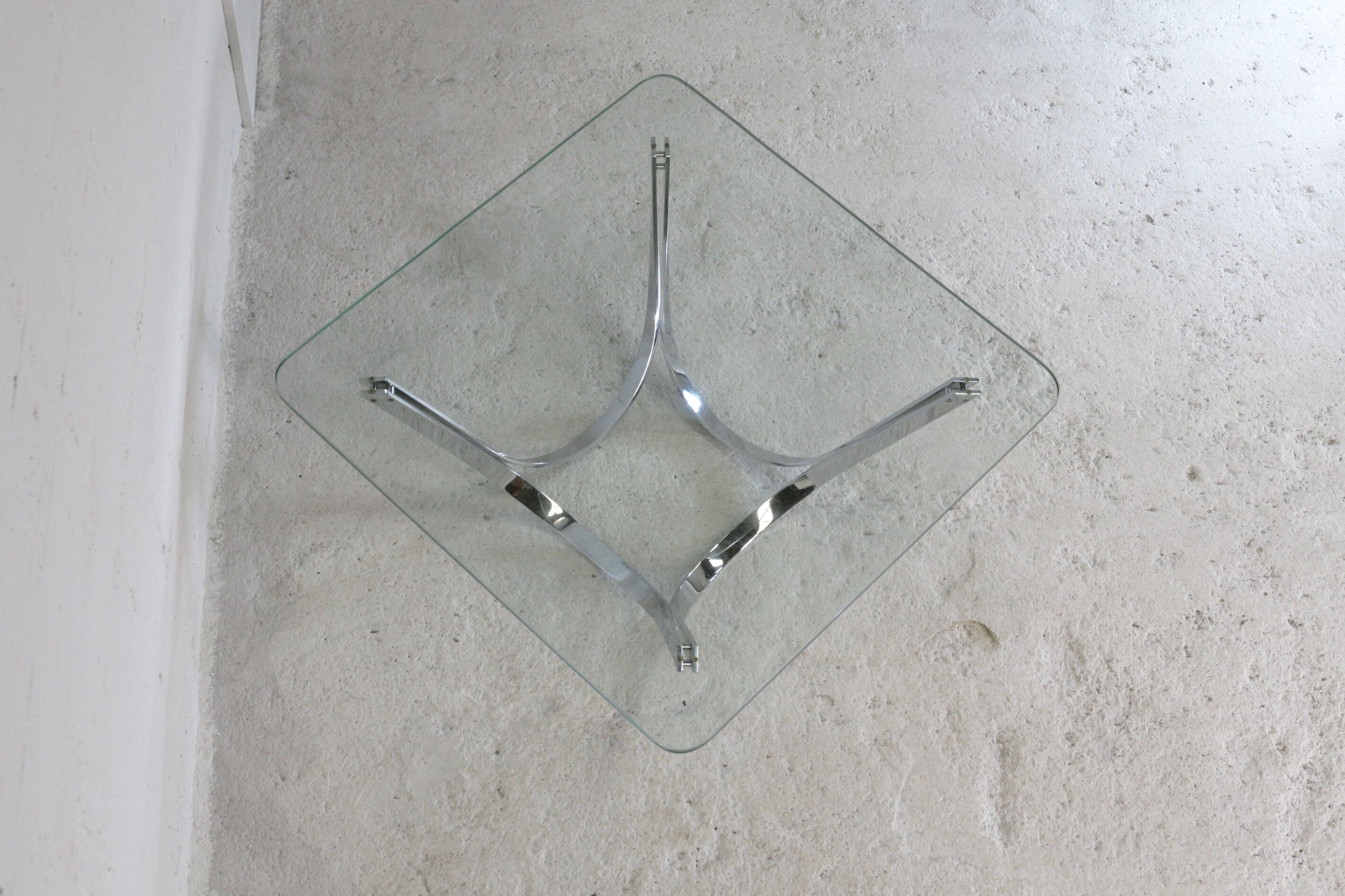 Square coffee table by Roger Sprunger, Dunbar edition, USA, circa 1970.