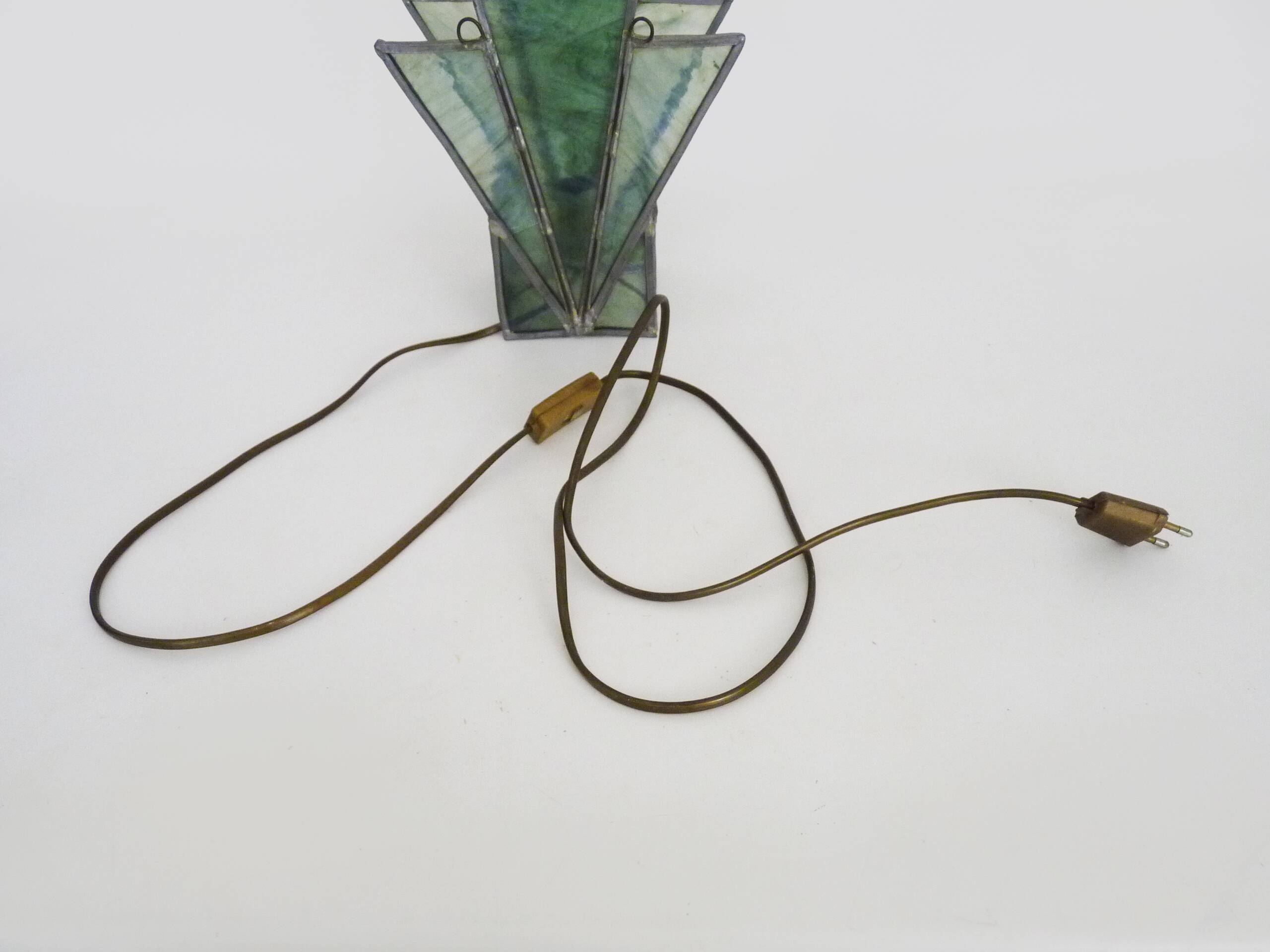 Lampe ou applique murale en vitrail et plomb. Époque Art Déco