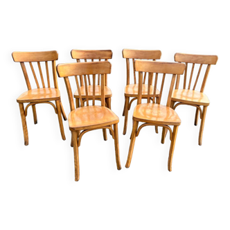 Suite 6 bistro chairs