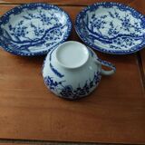 Lot tasse et 2 sous tasses anciennes Japonaises