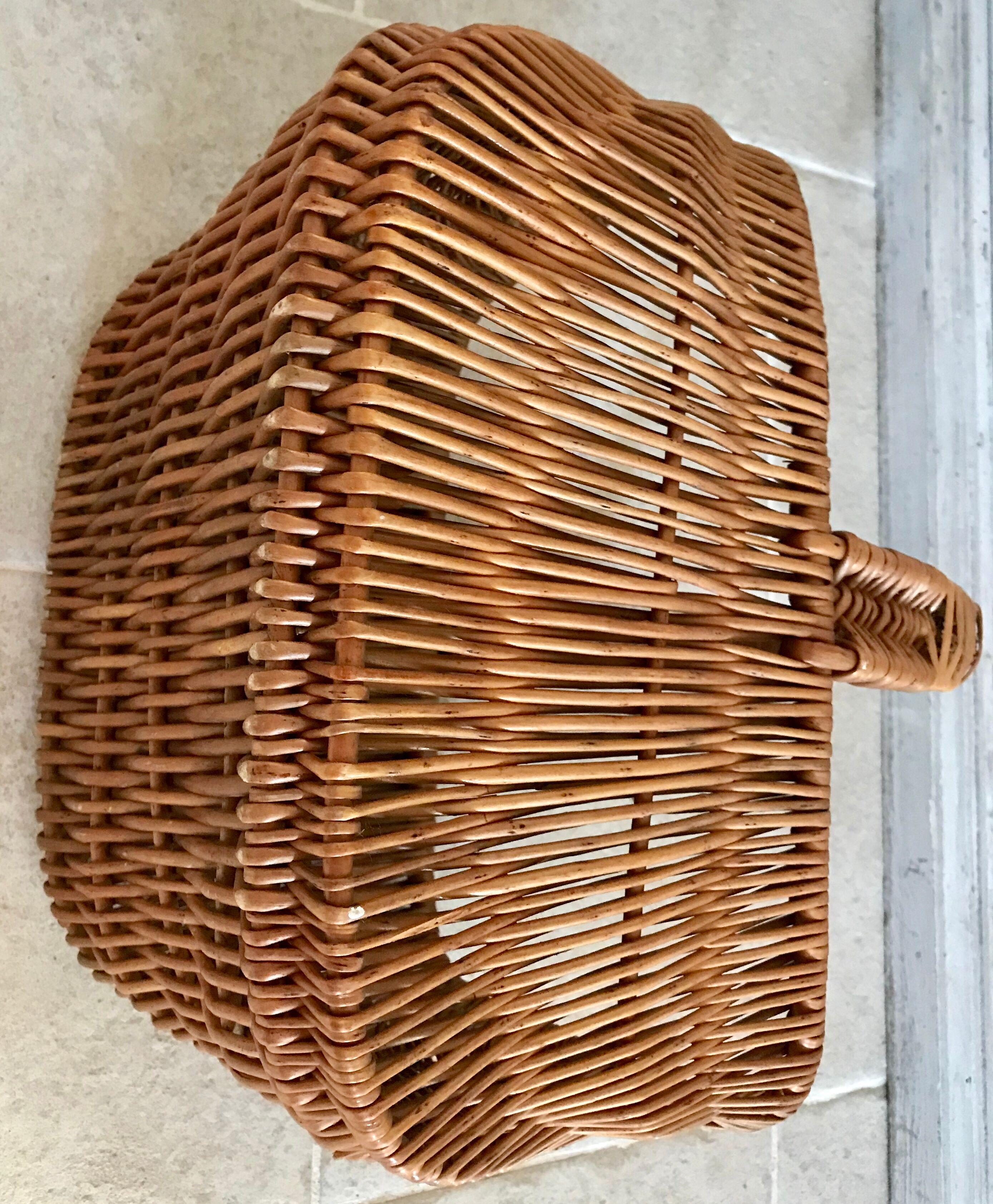 70's wicker basket
