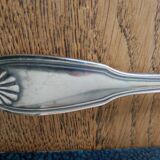 Pie shovel