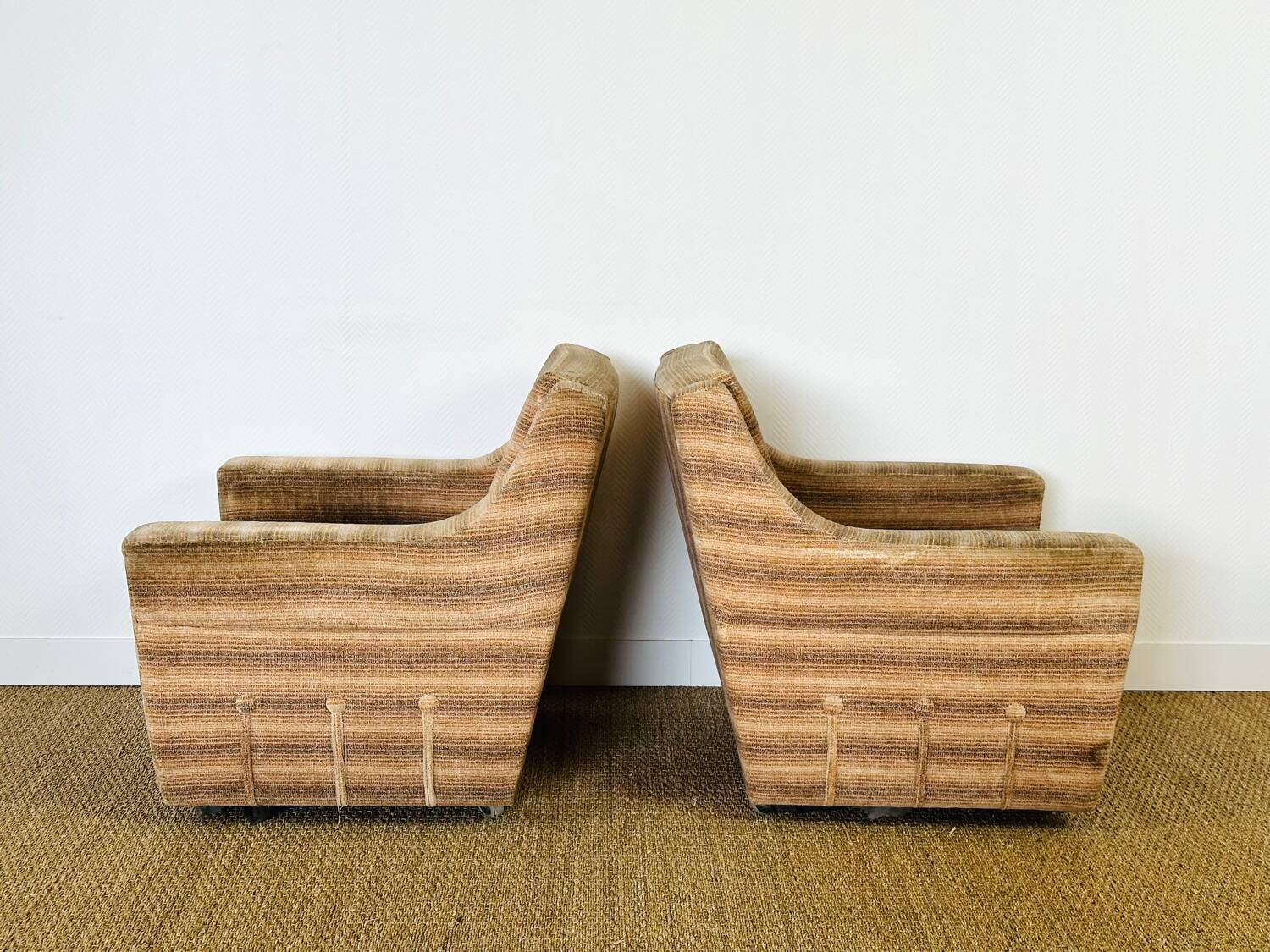 2 vintage armchairs from the 1960s