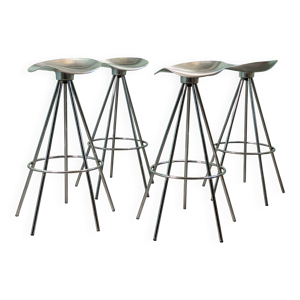 4 tabourets Pepe Cortes - aluminium