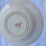 7 assiettes creuses  Gien modèle Chardons rouge diam 23,5 cm fin XIX ème