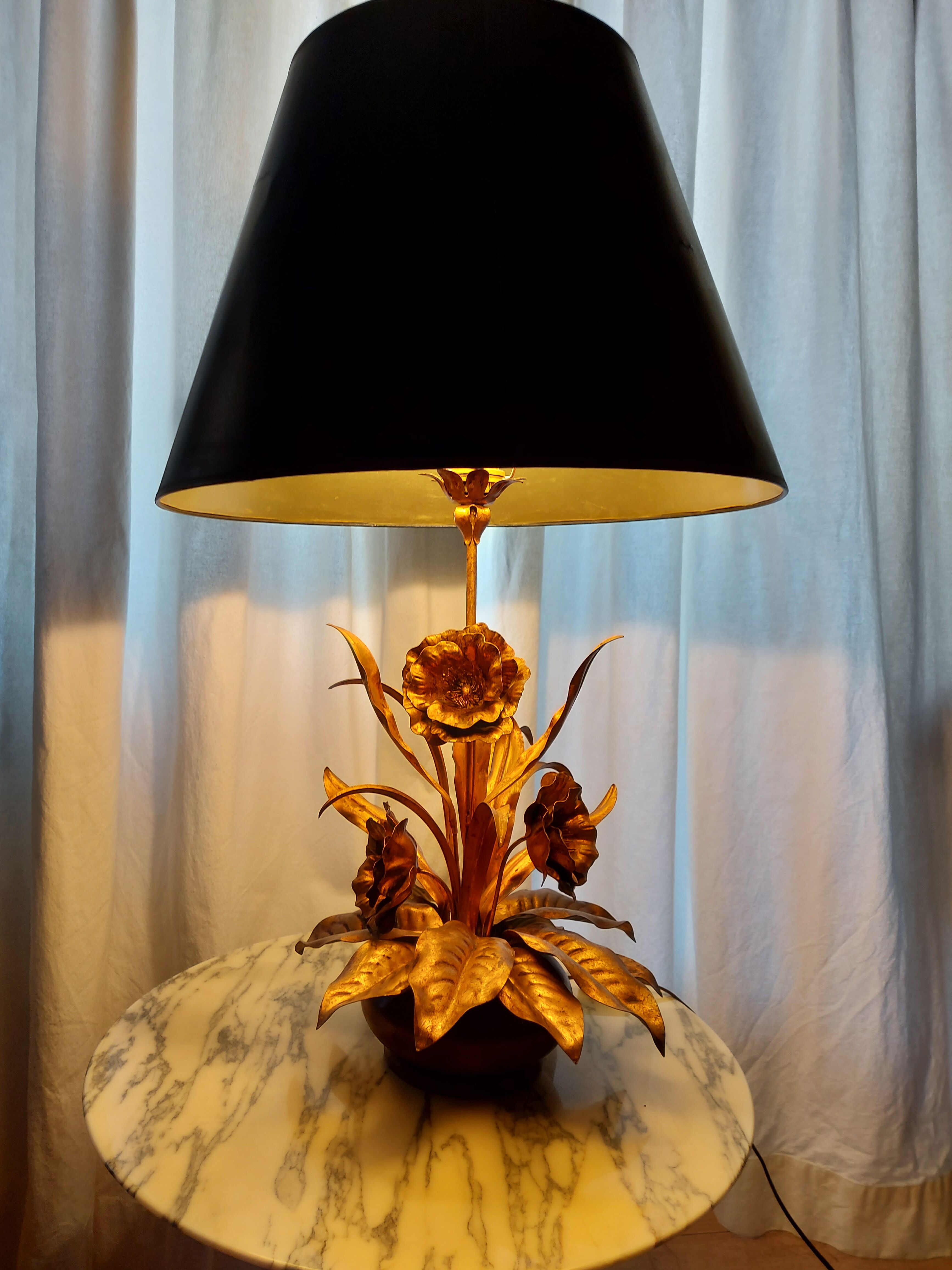 Large lamp, bouquet of vintage anemone flowers, gold metal, Hans Kogl