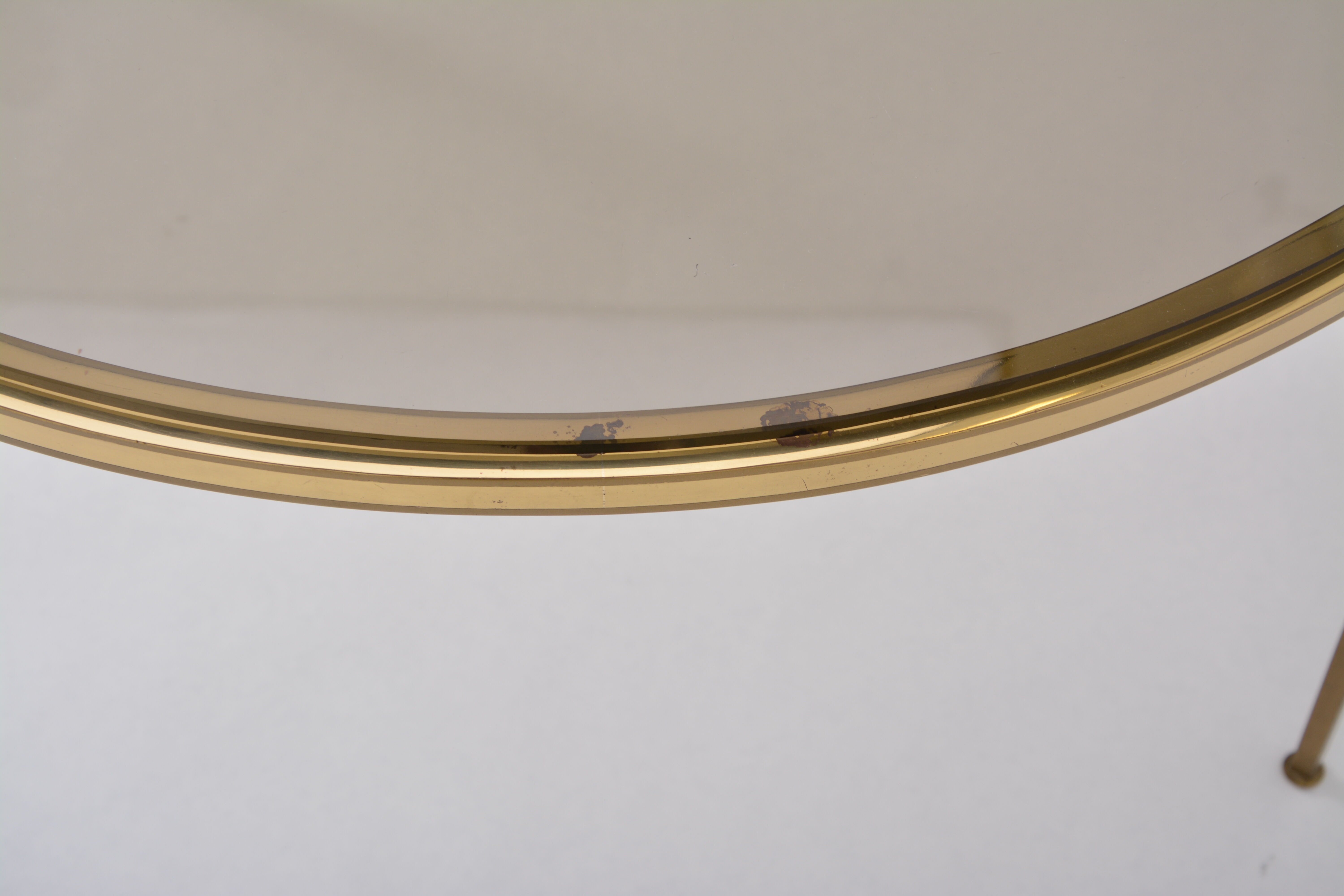 Golden circular Mid-Century Modern Brass coffee table by Vereinigte Werkstätten