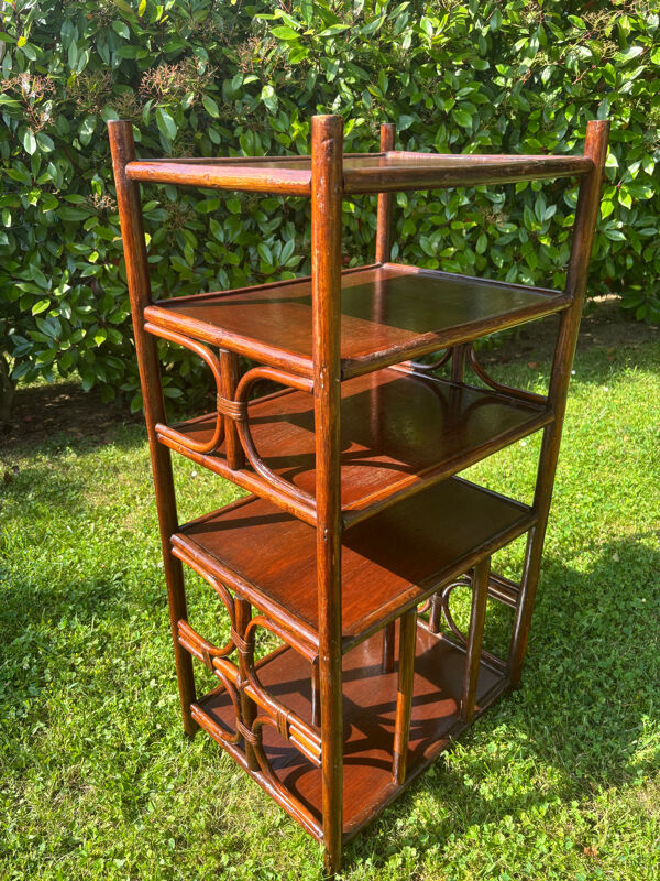 Étagère bibliothèque en rotin vintage