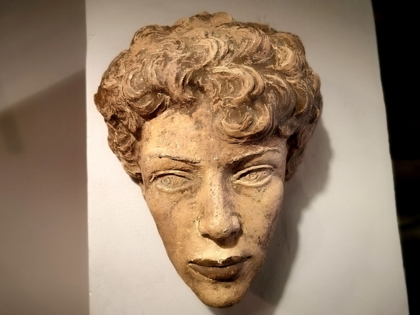 Style terracotta mask