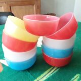 9 ramekins 1970 in Arcopal