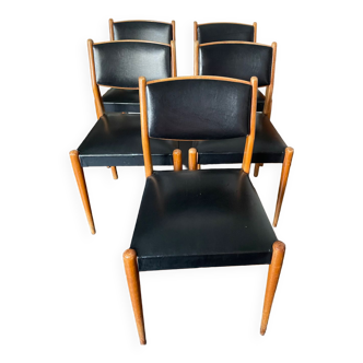 5 chaises style scandinave