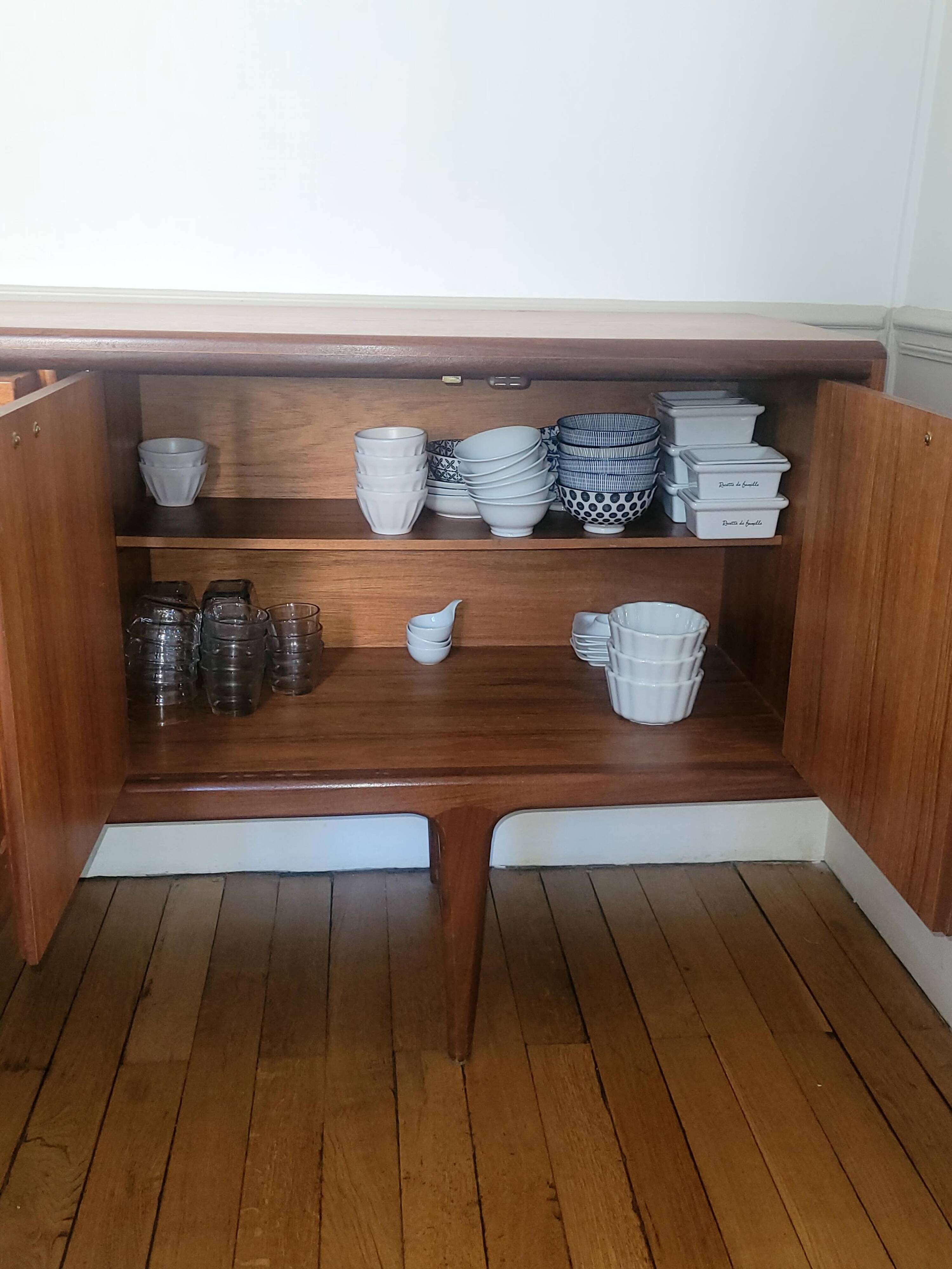 Vintage scandinavian enfilade