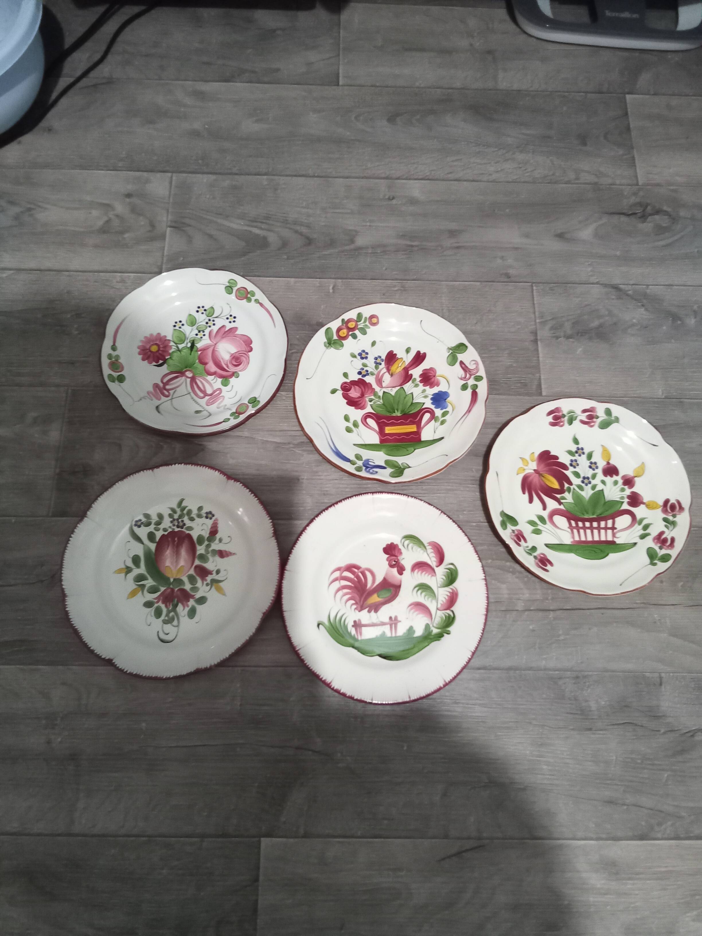 Decorative plates