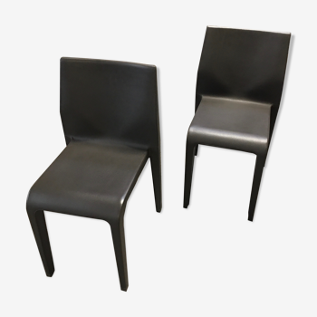 Laleggera chairs from alias