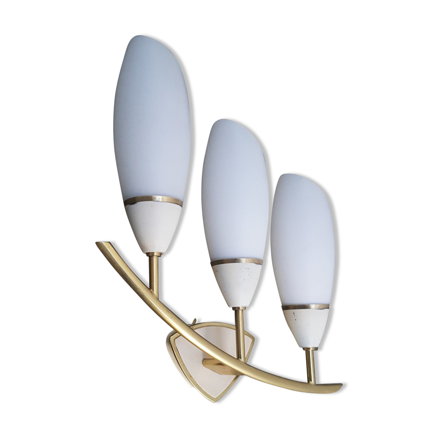 Apply triple circa 50s rockabilly.