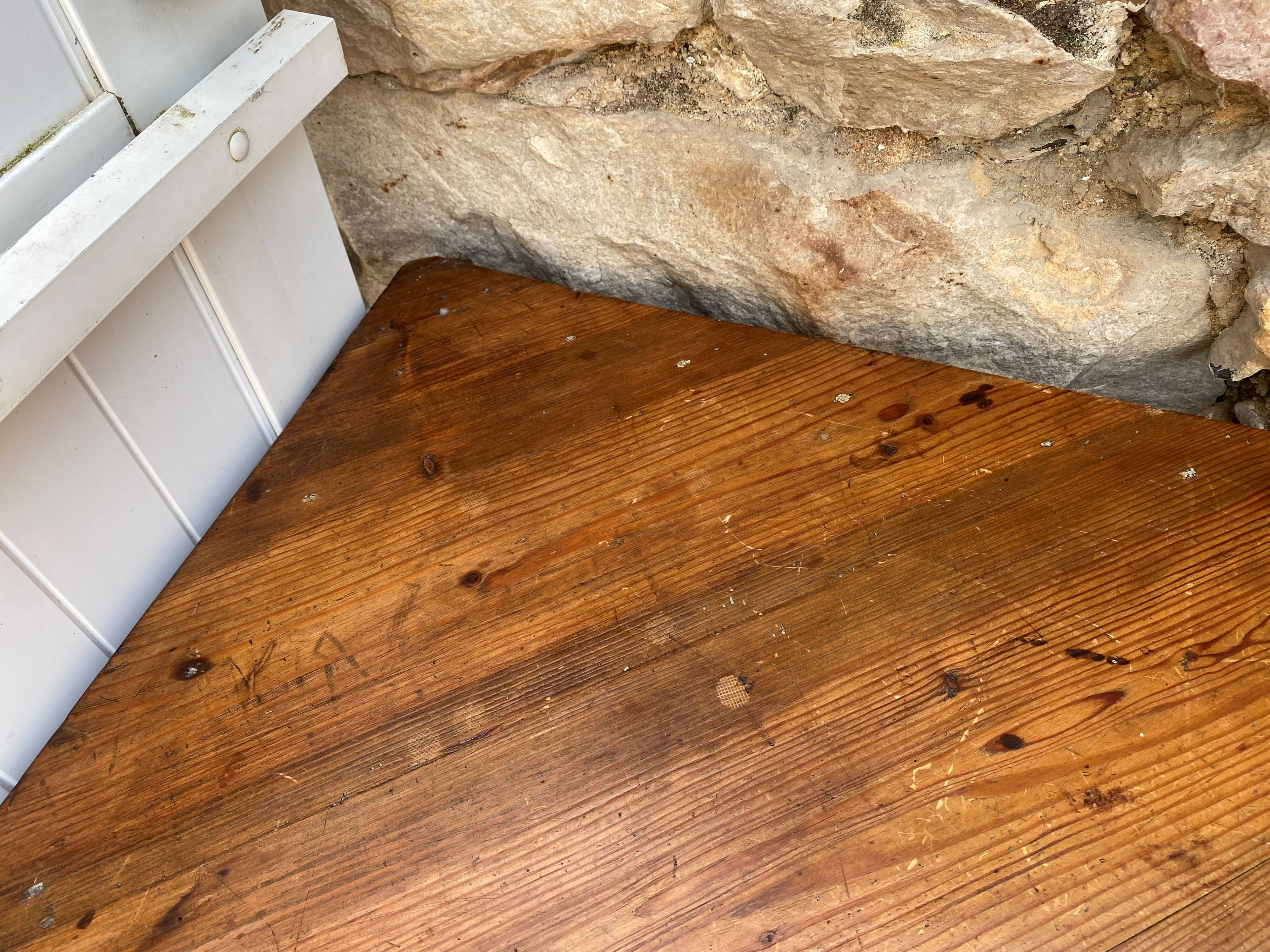 Solid wood corner desk table with 1 drawer