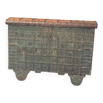 Coffre roulettes bois des Indes