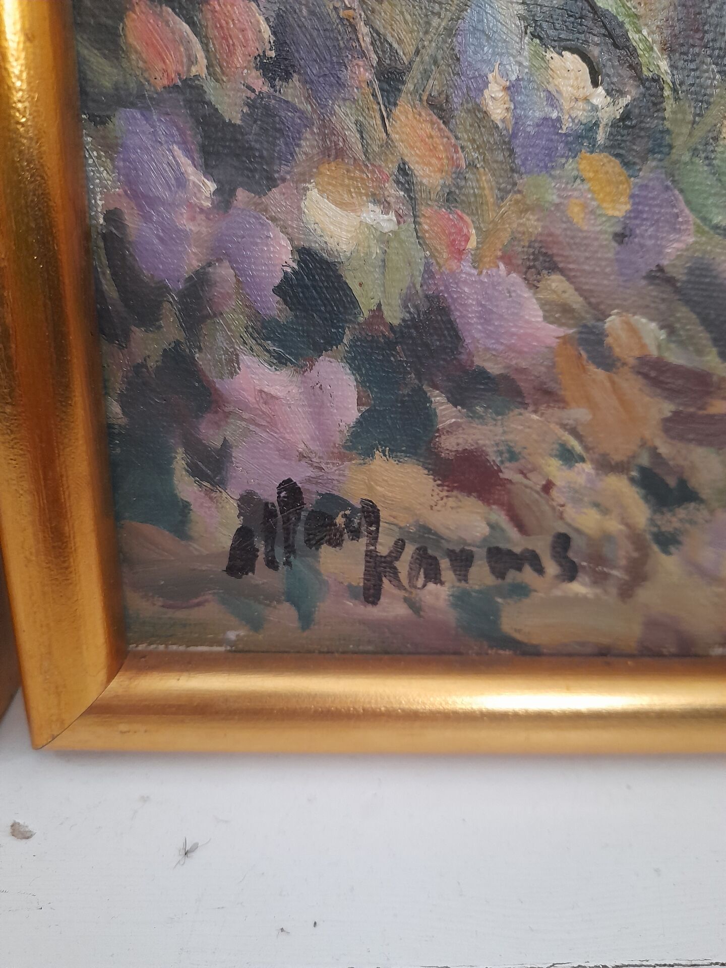 Paire de tableaux floraux danois signés Allan Karms