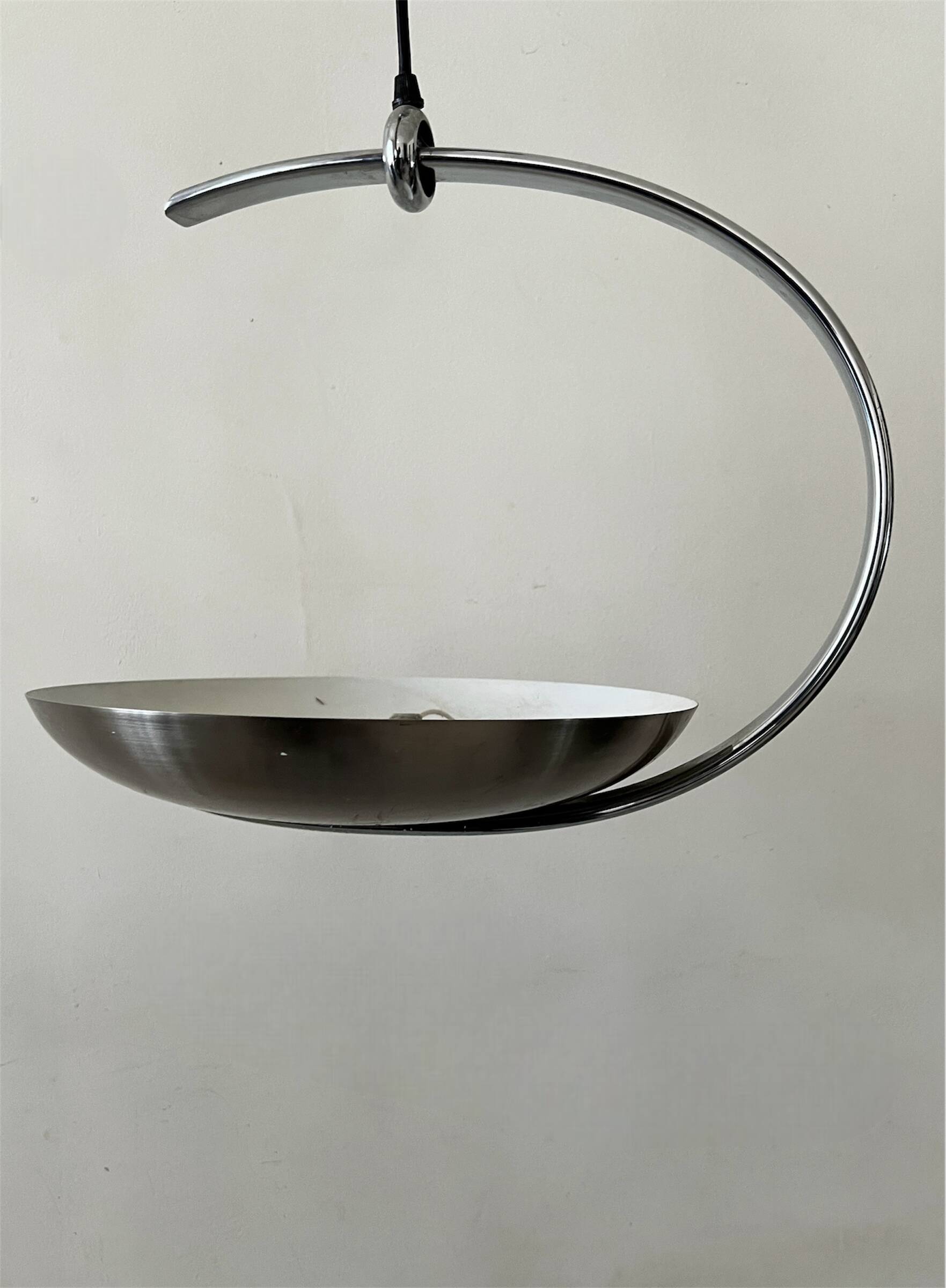 "Les Actuelles" chrome metal arc design pendant light by Lucien Gau, Paris 1960