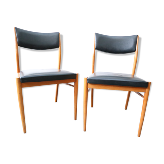 Duo of Scandinavian chairs in wood and black skai