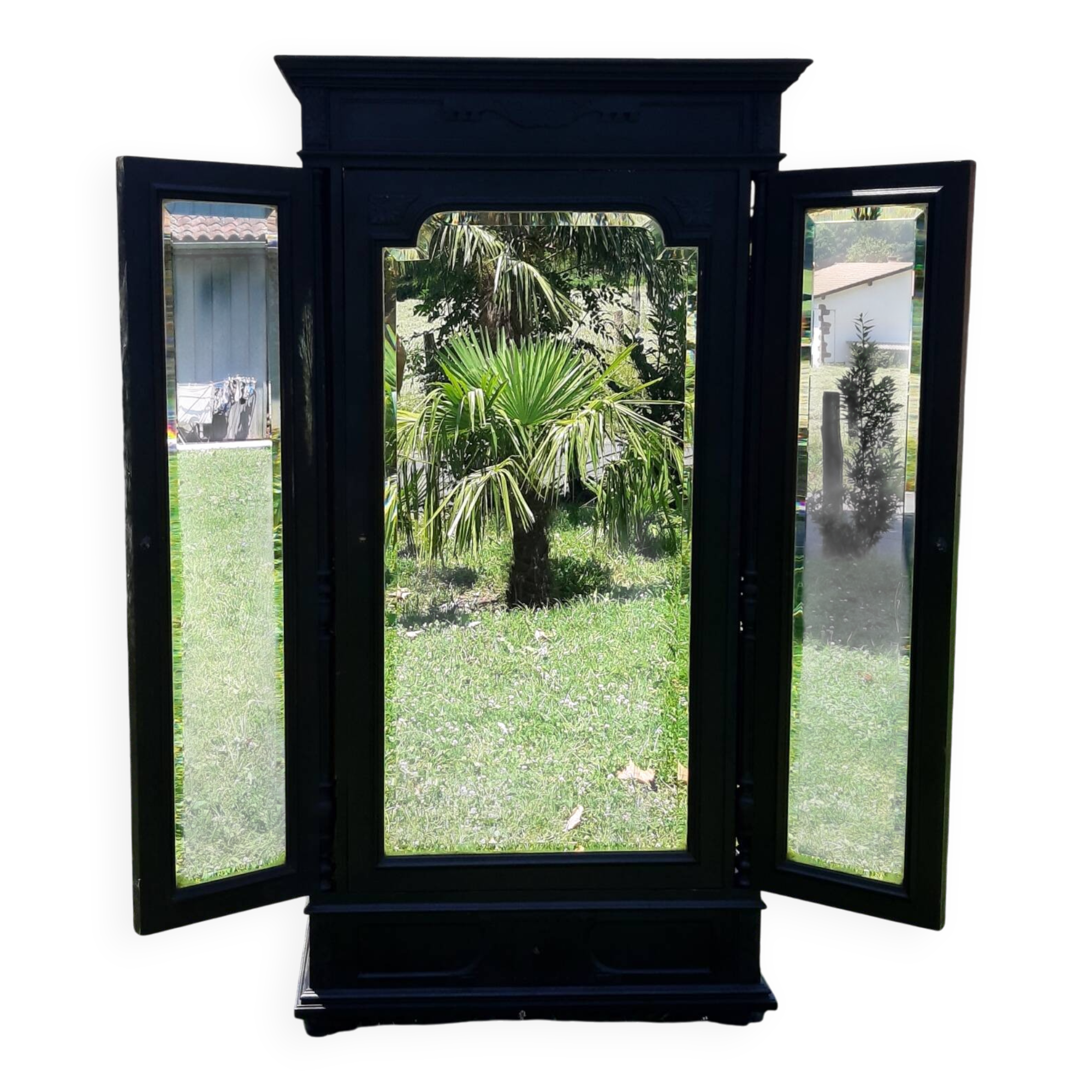 Dressmaker's cabinet with beveled triptych mirrors. (Mirror cabinet)