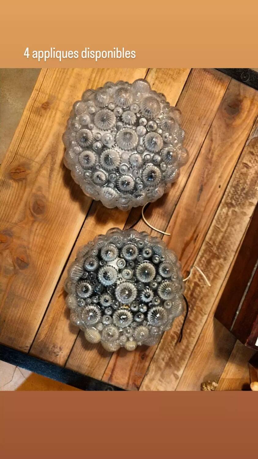 A pair of wall lights