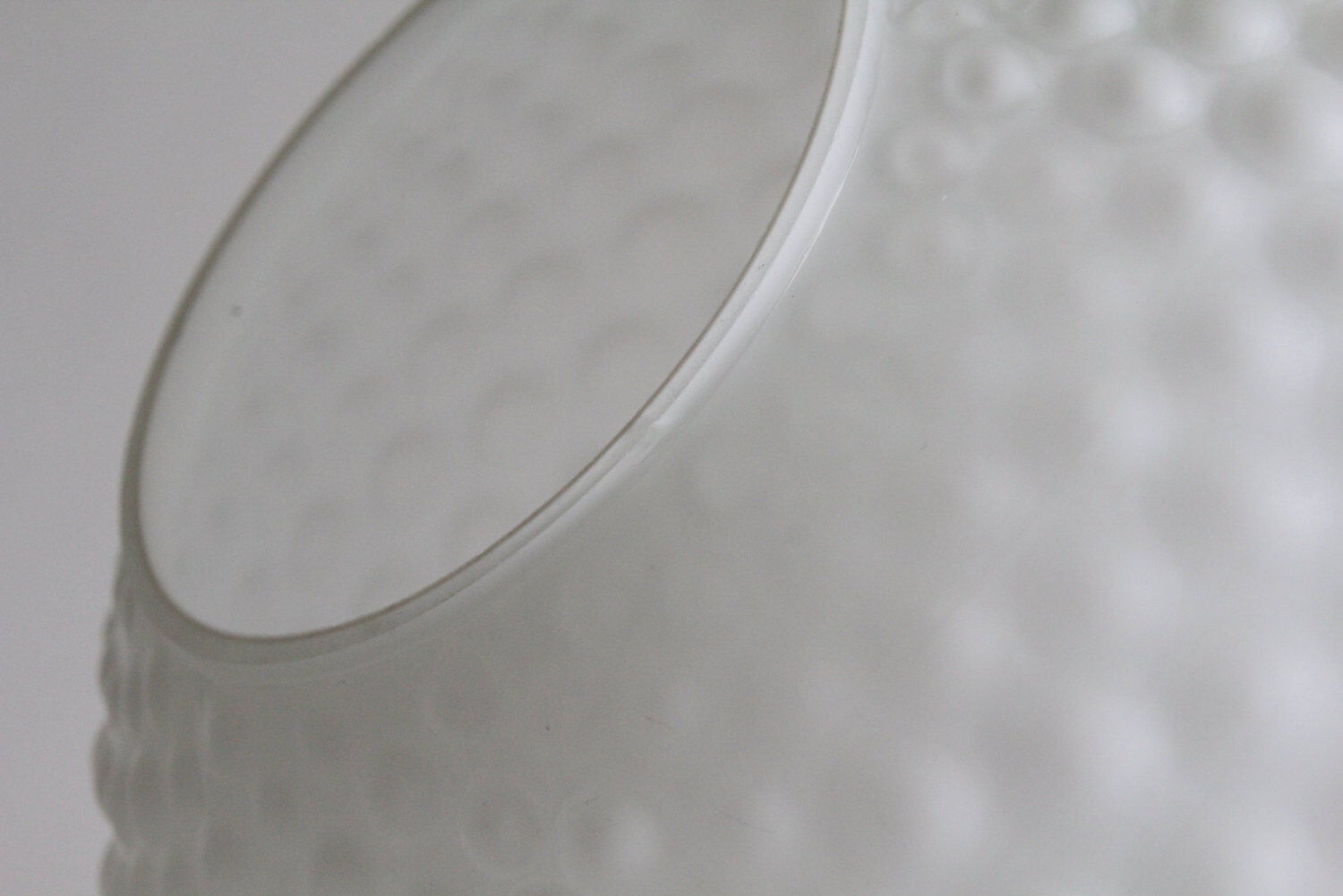 Vintage 60s frosted glass suspension