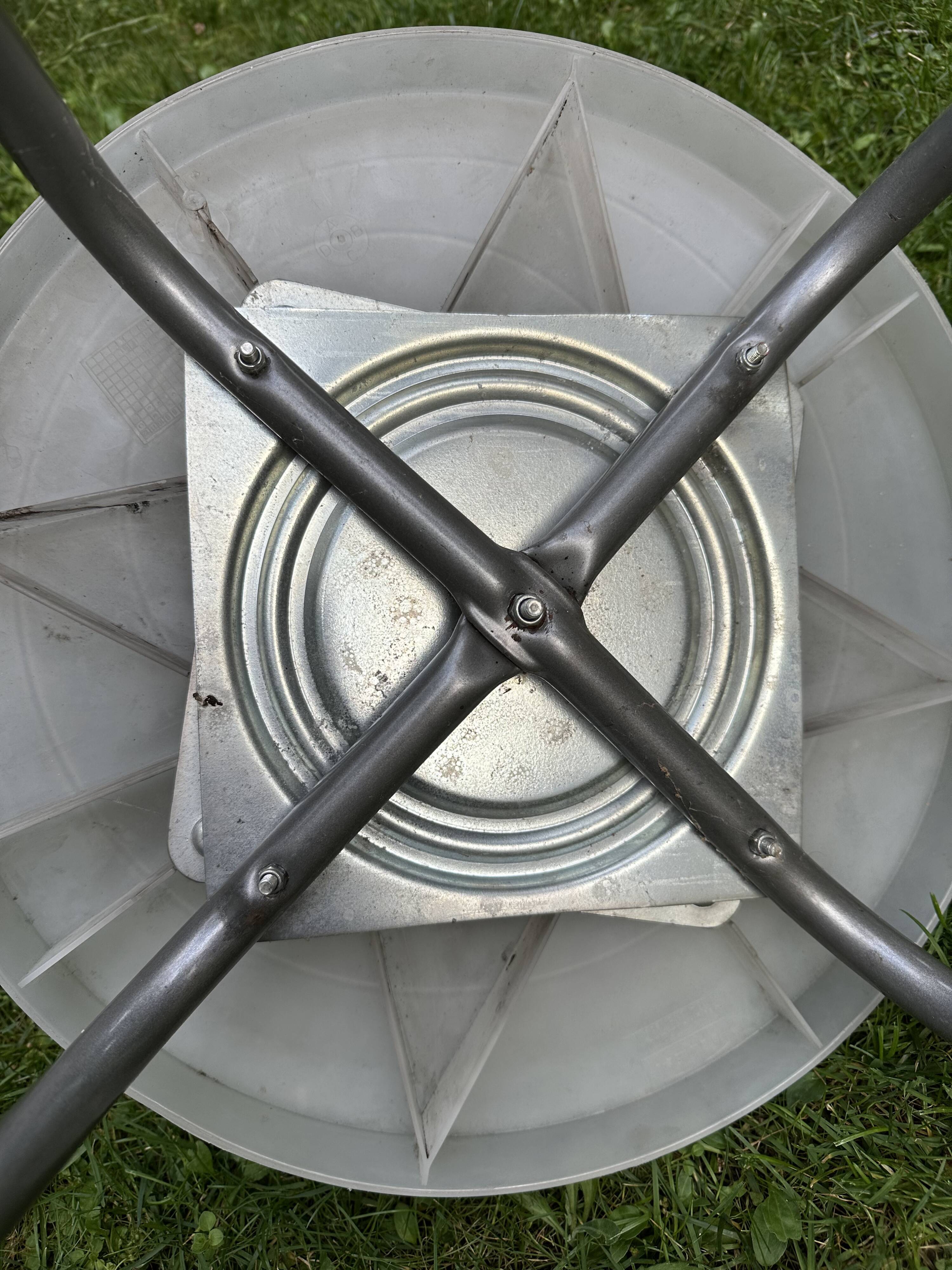 IKEA swivel chairs - Model NEVIL - Design Niels Gammelgaard