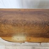 Pair of Art Decò bedside tables in walnut and thuja