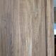 Bonnetière parisienne ancienne avec miroir en bois brut restauré