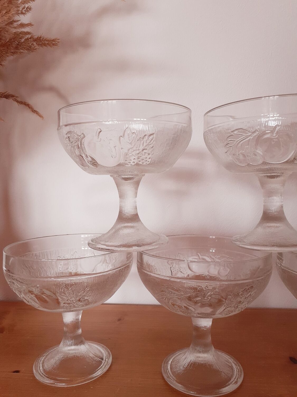Vintage standing cups