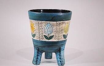 Tripod planter - Jean de Lespisnasse