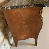 Curved chest of drawers