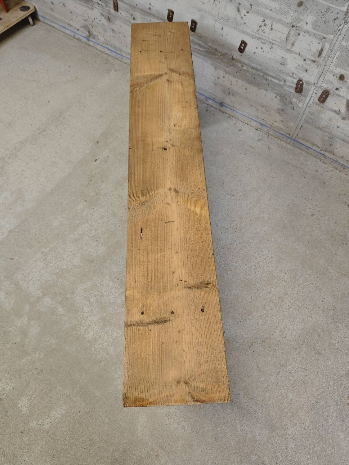 Raw bench