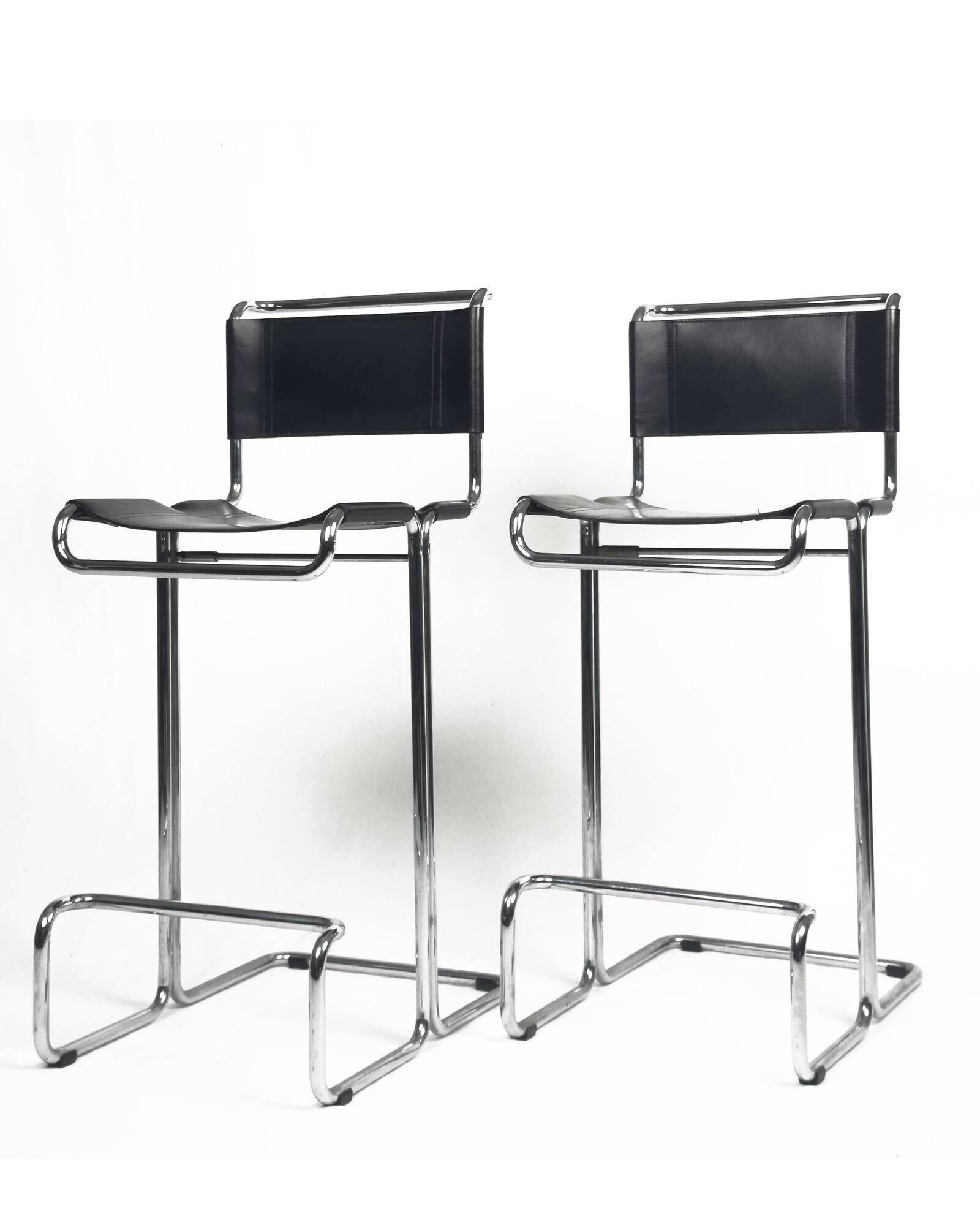 Paire de tabourets de bar vintage par Linea Veam, années 1960.