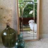 Mirror with 9 beveled facets